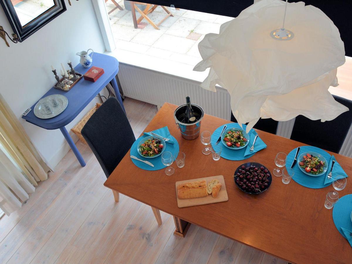 Lovely Holiday Home In Noordwijkerhout Near Lake الغرفة الصورة